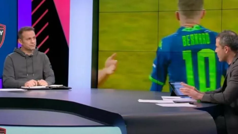 Ντέμης για Παναθηναϊκό: "Τον είδα αγχωμένο, ίσως του κάνει καλό αν φύγει η ταμπέλα του φαβορί"