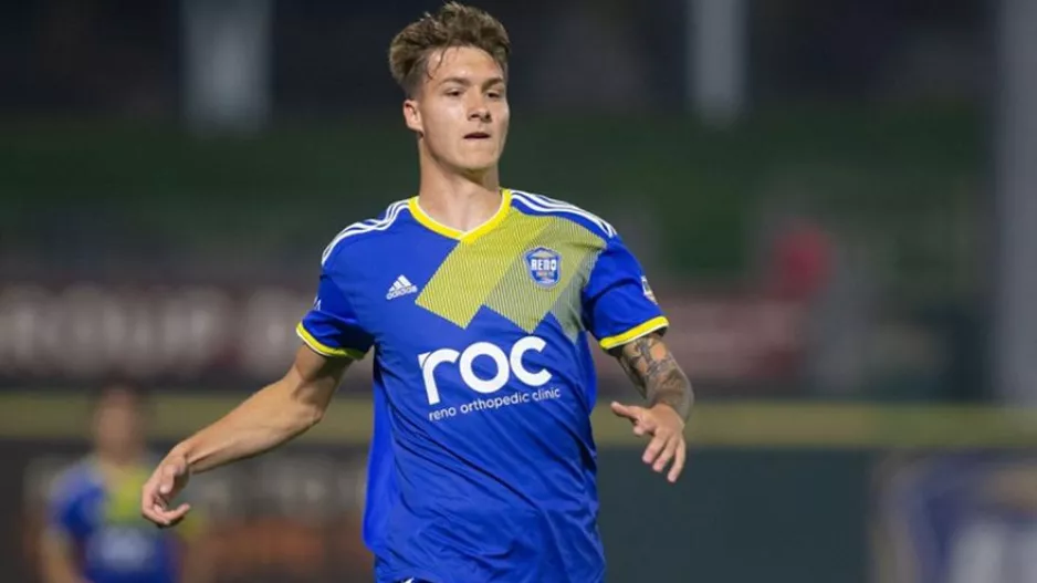«Νέα βελτιωμένη πρόταση και... προς ΑΕΚ ο Κικάνοβιτς»