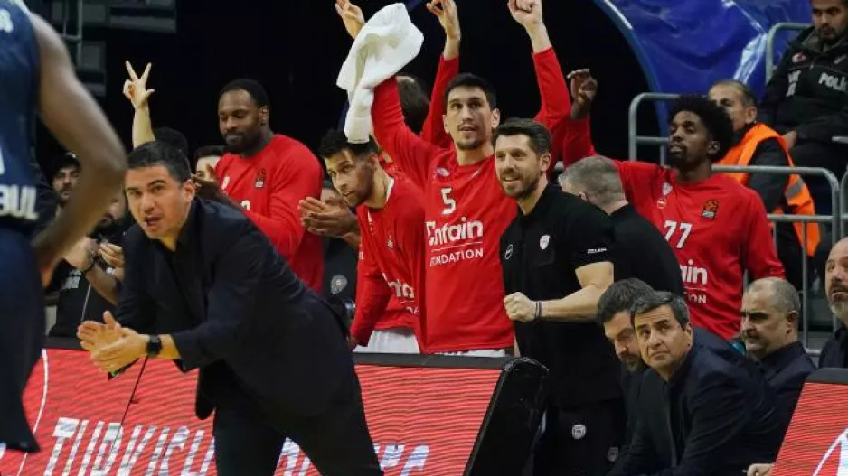 Λούντζης: «Ο τρόπος που μπήκαμε στο παιχνίδι ήταν αξιοθαύμαστος»