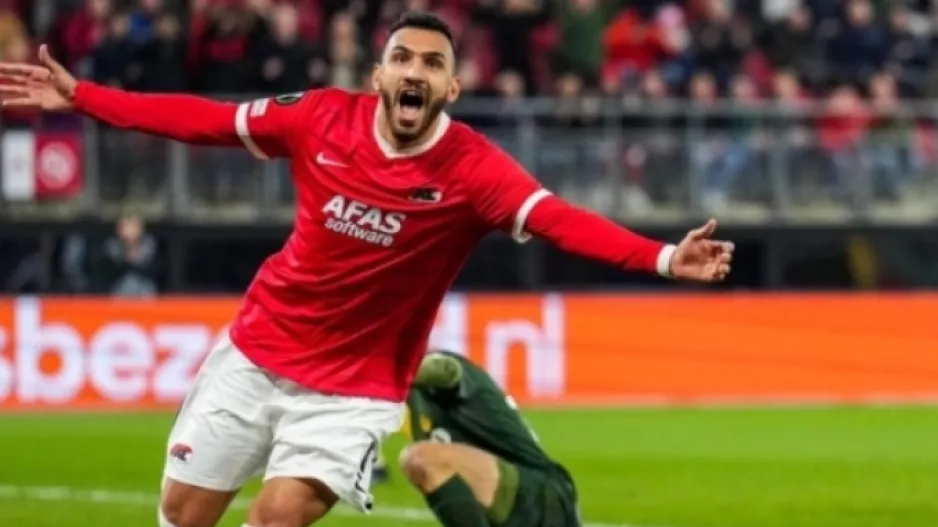 Η UEFA αποθεώνει Παυλίδη