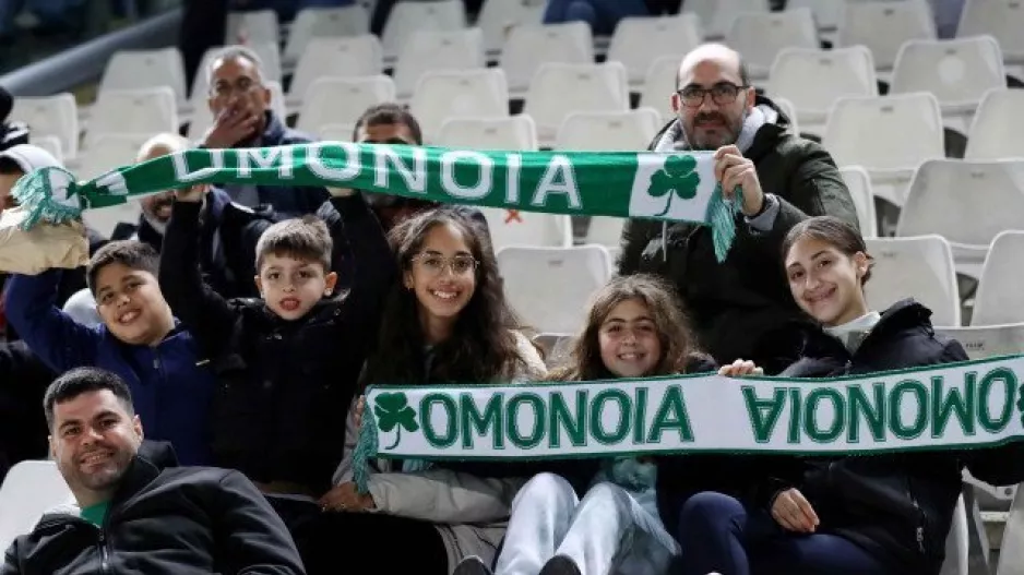 Ομόνοια/Τα εισιτήρια με Δόξα
