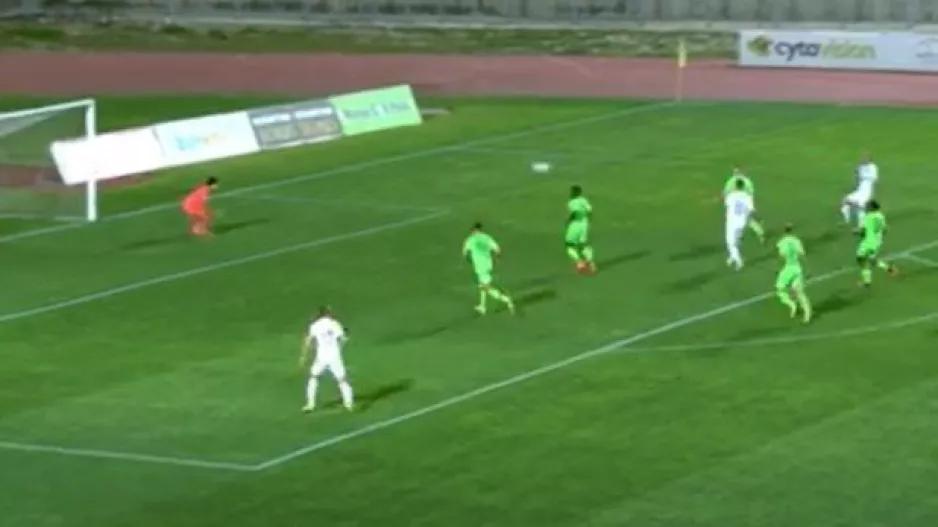 To όμορφο τελείωμα του Χέσταντ για το 1-0 (βίντεο)