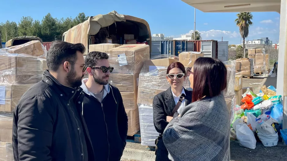 ΑΕΛίστικη πρωτοβουλία για τους σεισμόπληκτους (φώτος)