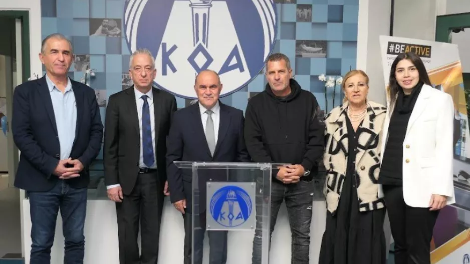 Ο Αντώνης Γιαννουλάκης παρέλαβε την επιταγή του ΚΟΑ
