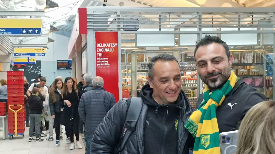 Πέτρος με Όλτρα