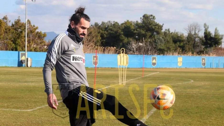 Λάζαρος; 