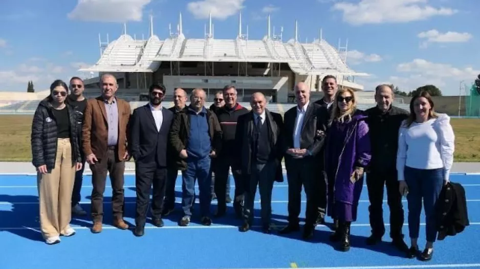 Η ηγεσία του ΚΟΑ ξεναγήθηκε στο αναβαθμισμένο Εθνικό Στάδιο Στίβου