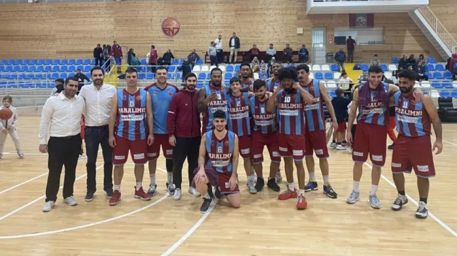 Ο Χάντι άρχισε να κάνει θόρυβο
