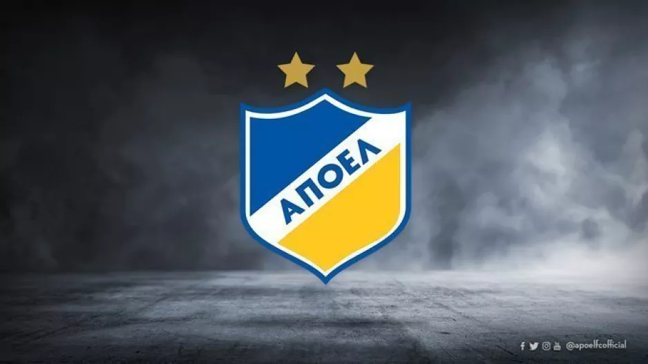 Πάντα δίπλα.../ΑΠΟΕΛ