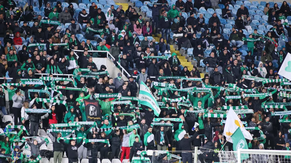 Συναντήθηκαν με Παπασταύρου οι οργανωμένοι της Ομόνοιας 