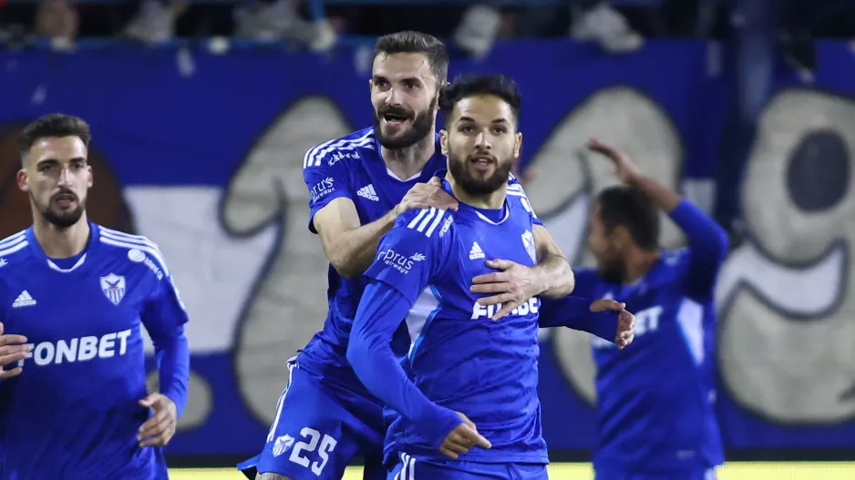 Συνέχεια θα πει… διπλό 