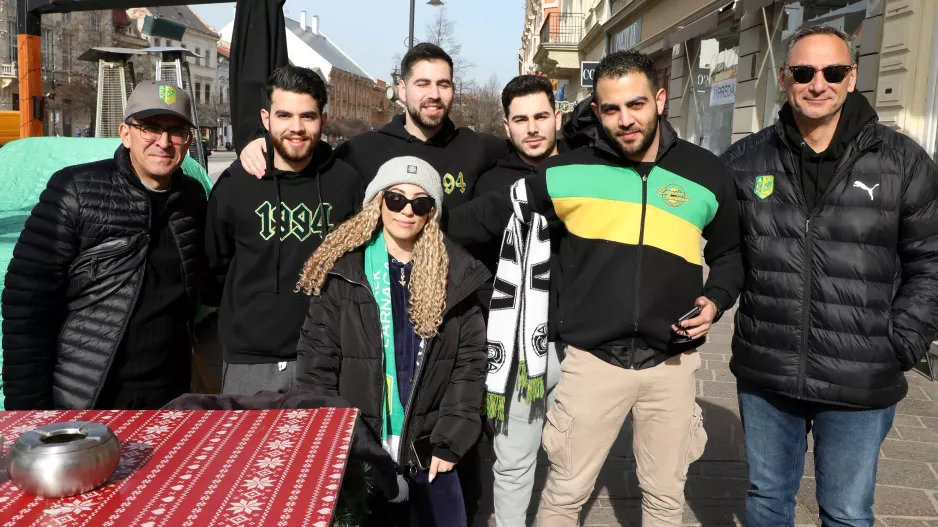 Βόλτα στο Κόσιτσε... οι ΑΕΚτζήδες με τους ποδοσφαιριστές (φώτος)