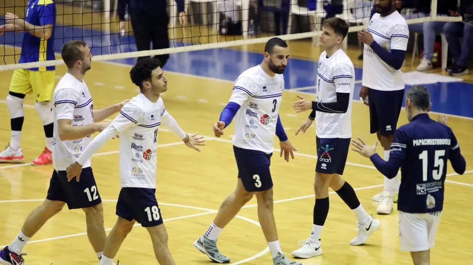 ΑΠΟΕΛ - Παφιακός: Ανατροπή και... σπουδαίο διπλό (φώτος)