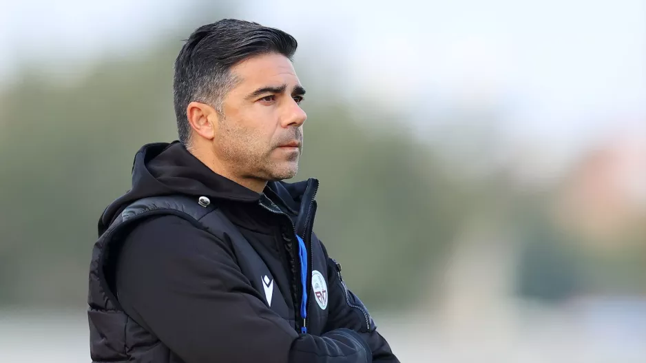 “Οι σκέψεις είναι εκεί-Το σημαντικό τώρα η παραμονή”
