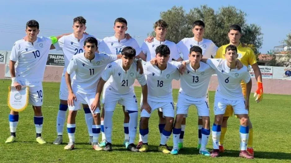 Νίκη της Εθνικής μας στα πέναλτι, πρωτιά για την Αγγλία