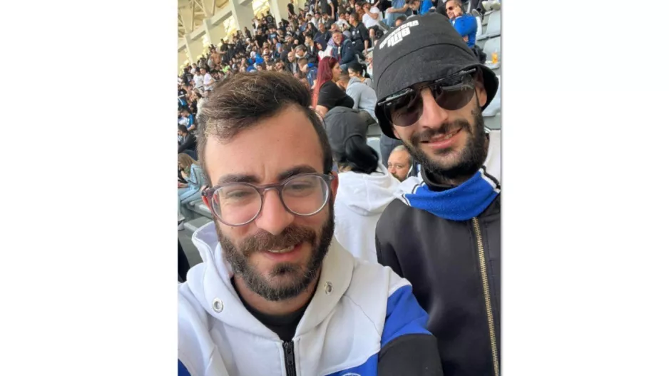 Τα αδέρφια Επαμεινώντα στο γήπεδο