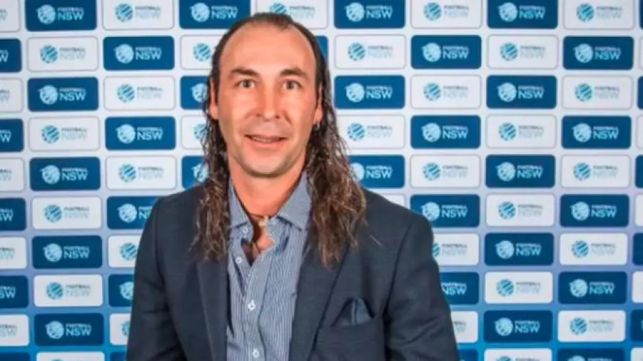 Ο 50χρονος Τοχούρογλου παίζει ακόμα μπάλα και ανανέωσε το συμβόλαιο του!