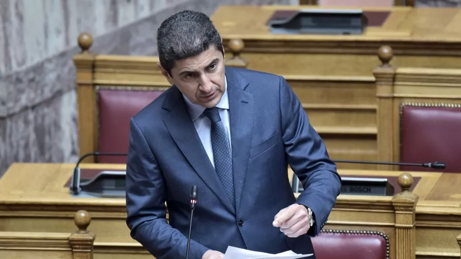 "Είχαμε πει θα τα ξαναπούμε σε 48 ώρες και διέκοψαν το πρωτάθλημα"