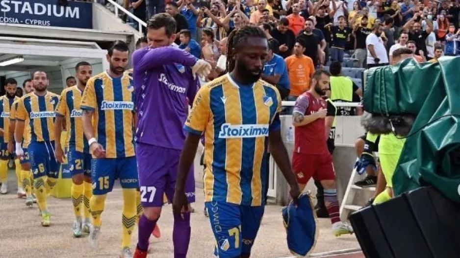 Γιατί εκτός Ντονγκαλά και Θεοδώρου