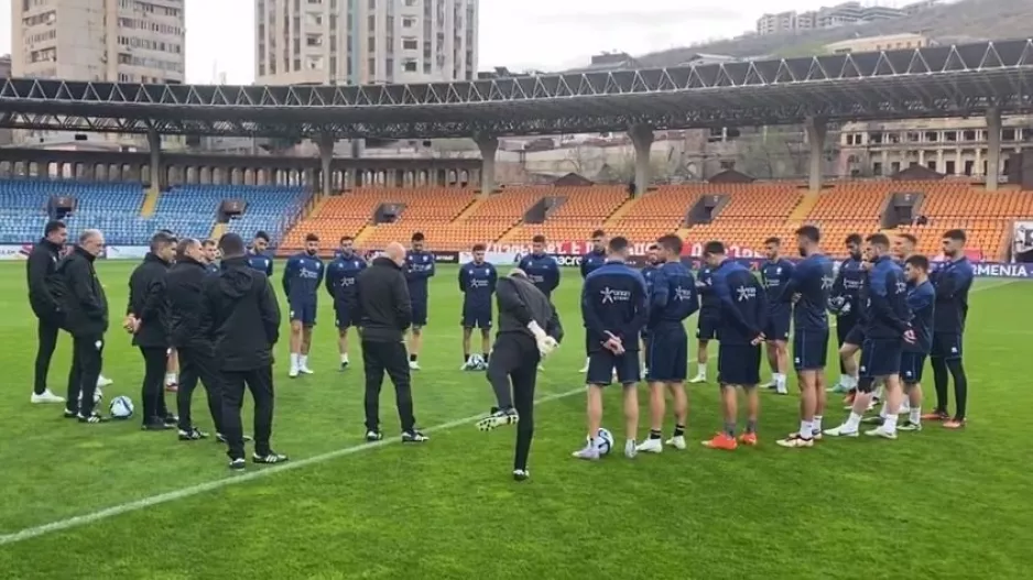 Ομιλία Κετσπάγια στους διεθνείς πριν την έναρξη της προπόνησης (βίντεο)