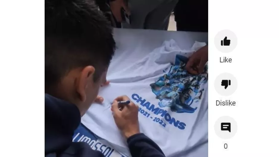 Τα πρώτα αυτόγραφα στο Fan Day του Απόλλωνα 