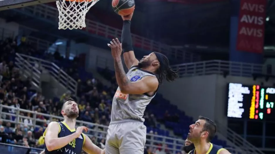 Εκτός ο Μίτσελ για την ΑΕΚ