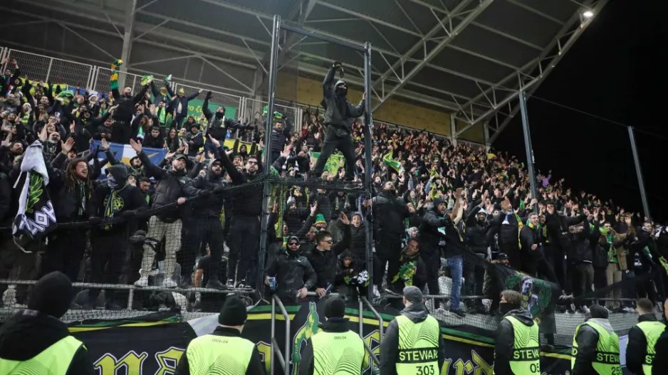 AEK: Tο ταξιδιωτικό πακέτο για... Αγγλία