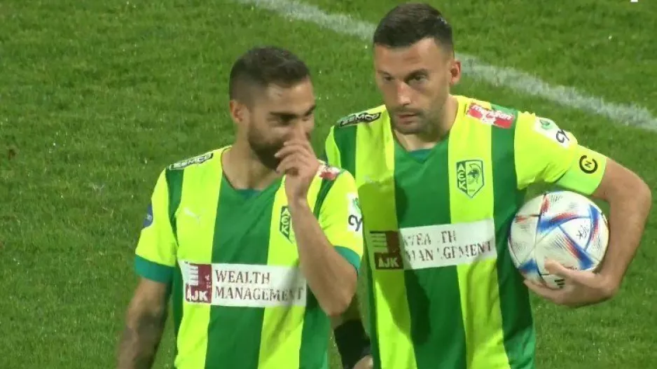 Έφυγε... με τη μπάλα ο αρχηγός!