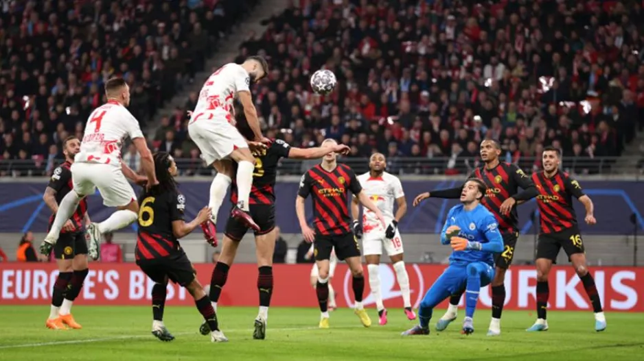 Champions League: Δυνατές αναμετρήσεις σε Μάντσεστερ και Πόρτο