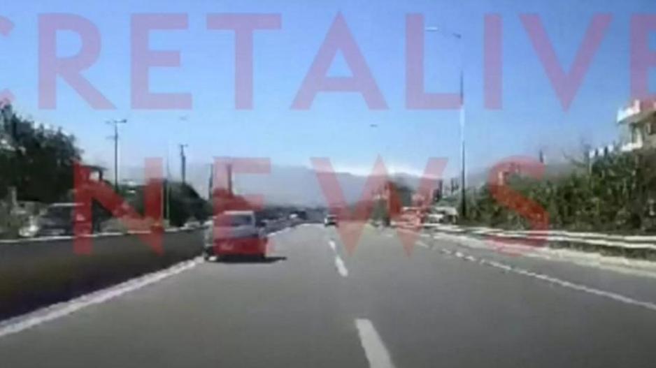 Σοκαριστικό βίντεο με οδηγό στην Κρήτη να τρέχει οδηγώντας ανάποδα στην Εθνική!
