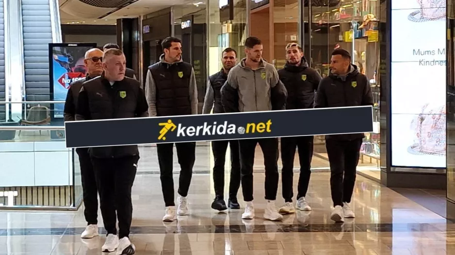 (ΦΩΤΟΣ/Λονδίνο) Βόλτα και χαλάρωση για τους ποδοσφαιριστές της ΑΕΚ 