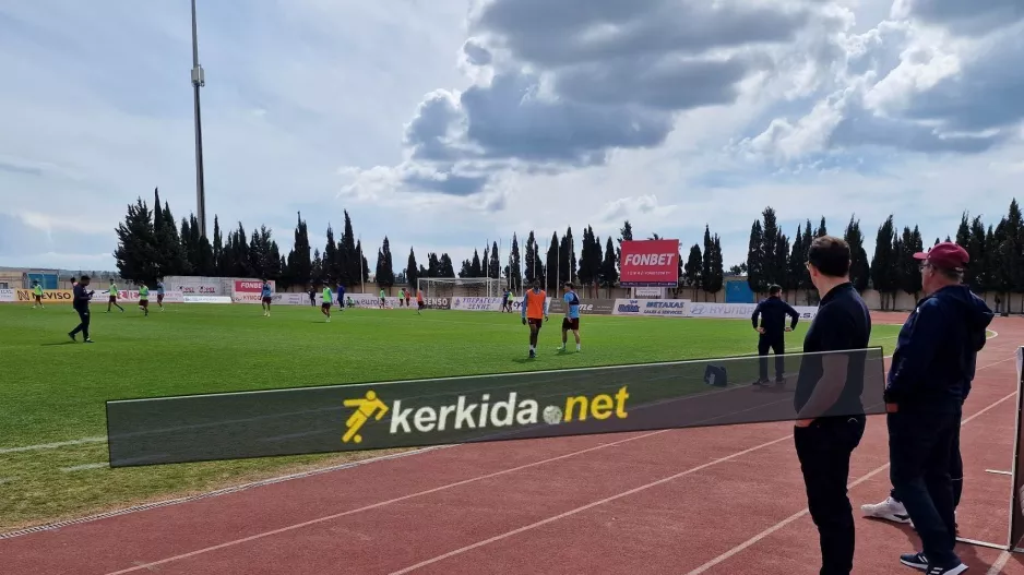 Είδε… βυσσινί προπόνηση ο Μαρκ Νομπλ/ΦΩΤΟΣ 