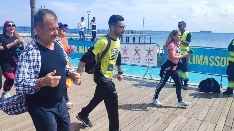 Η στιγμή του Μαραθωνίου με τον τερματισμό του Ρένου και του Πλάτωνα 