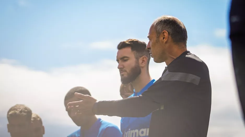 Απόλλων... Back to business (φώτος)