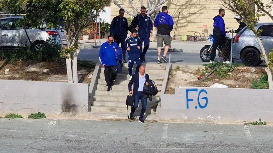 Σκαλιά/Βέσκο