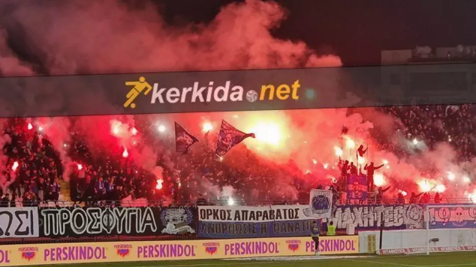 "Ντόπες" Μαχητών με την είσοδο για το Β' μέρος (βίντεο/φώτος)