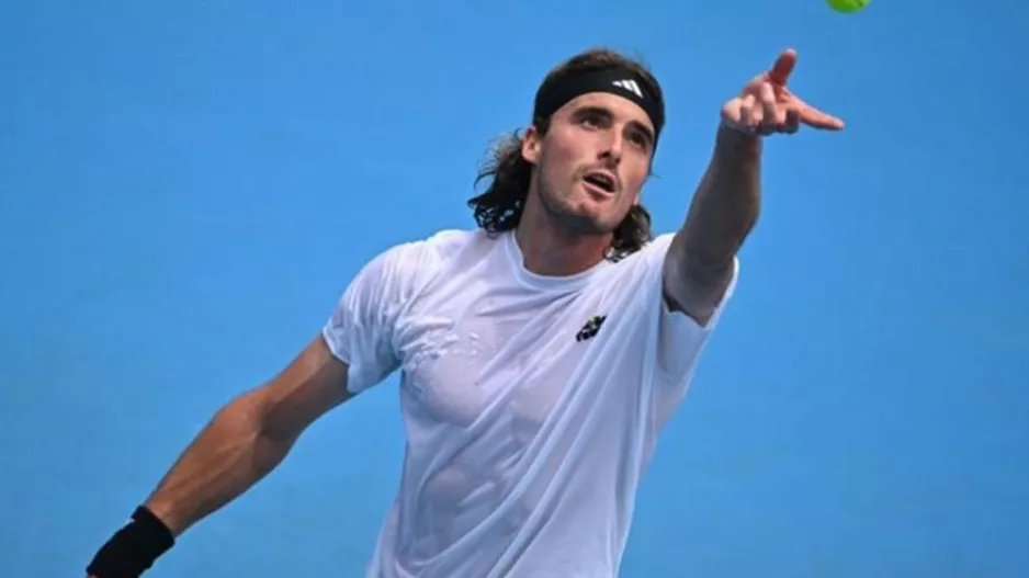 Στον 3ο γύρο του Miami Open ο Τσιτσιπάς