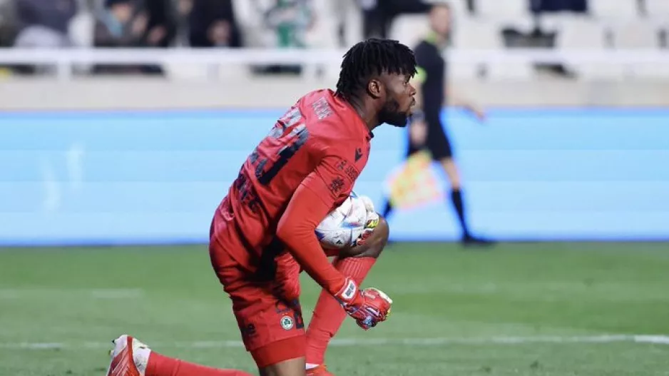 Τιτίβισμα... Ουζόχο