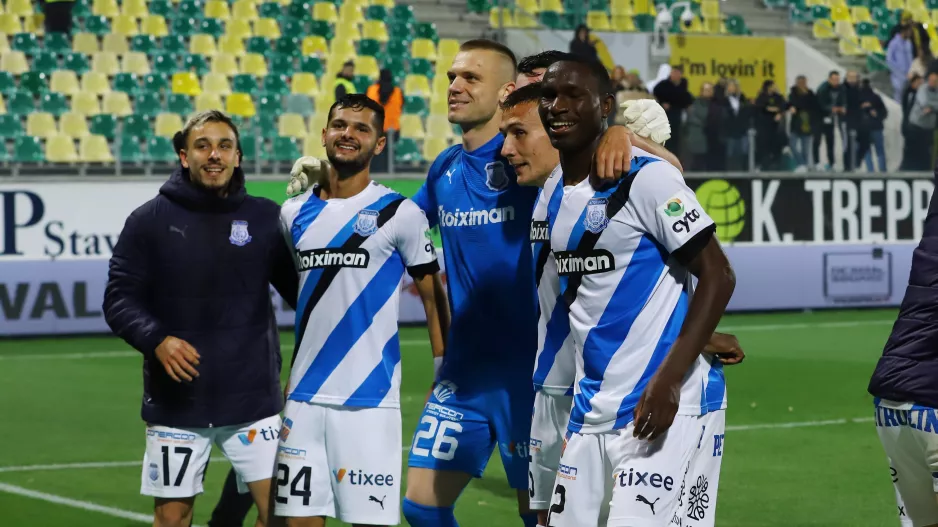 Ο Απόλλωνας... "έσπασε το ρόδι"