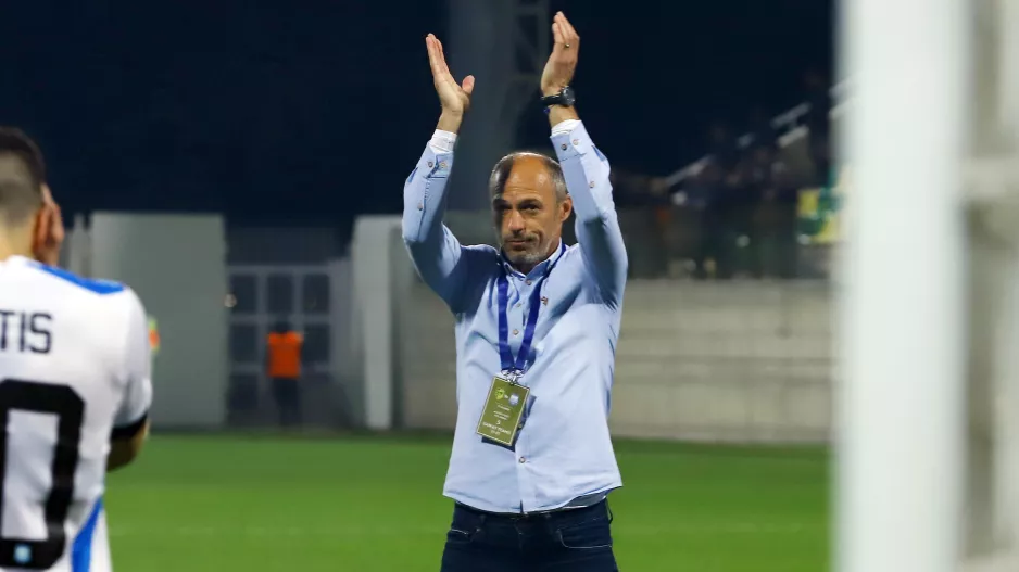 Μαγικό ραβδάκι; (Aντόνε) 