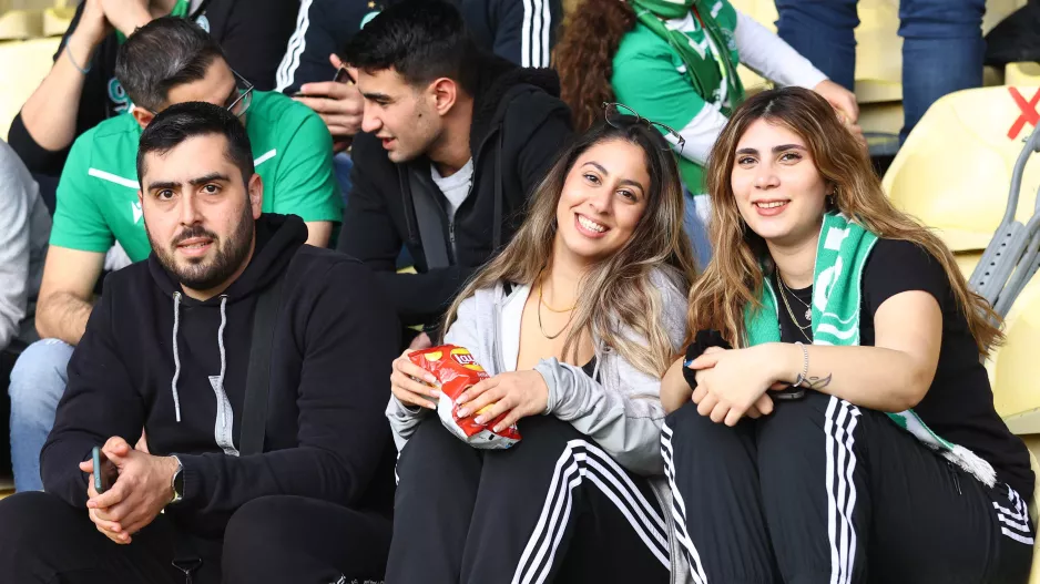 (Φωτορεπορτάζ) Ο κόσμος στο "Τσίρειο"