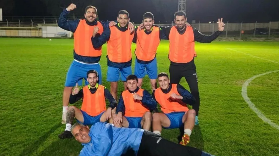 Πόζαραν οι... νικητές