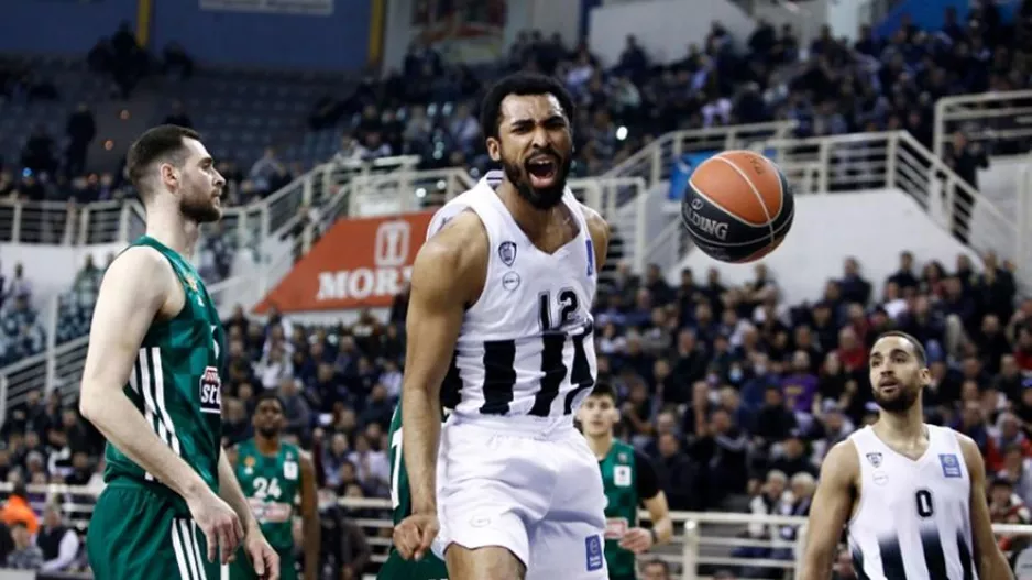 Χαμόγελα, πανηγυρισμοί και «ασπρόμαυρες» στιγμές χαράς