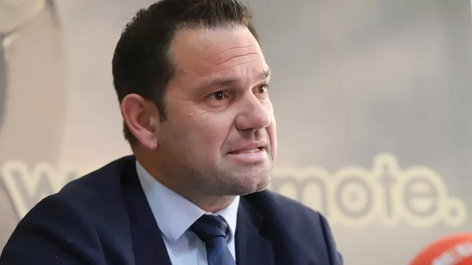 Νέα αντίδραση από Σπύρο
