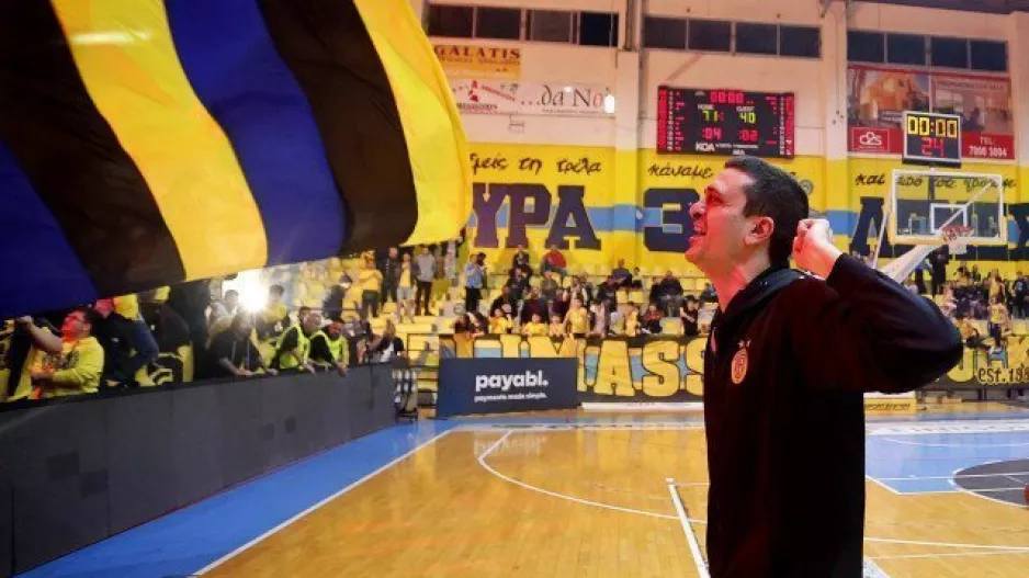 Το πανηγύρισε...