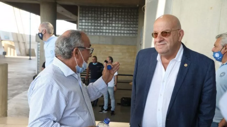 Ερώτηση...