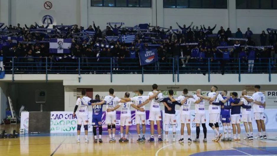 Ήττα αλλά... αποθέωση!