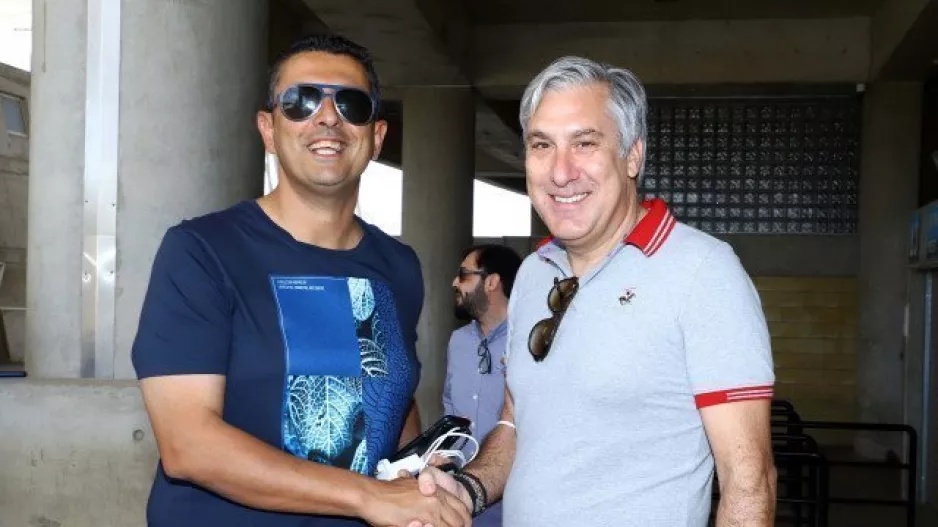 Ο ένας, κανένας ή και οι δύο;