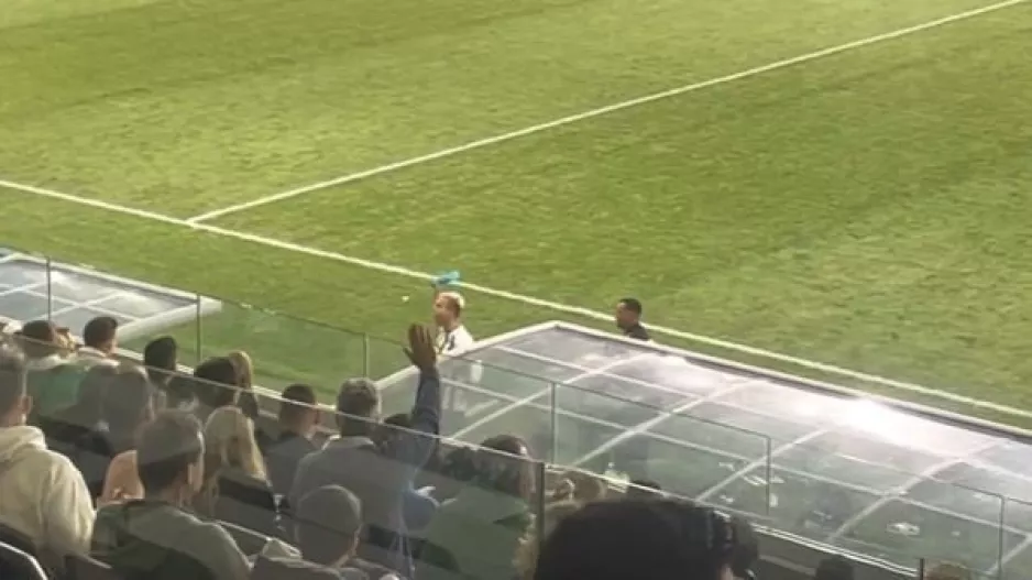 Βίντεο/Η αντίδραση Κακόριν μετά την αλλαγή
