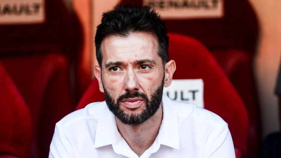 Κορμπεράν: "Περήφανος που ήμουν στον Ολυμπιακό"